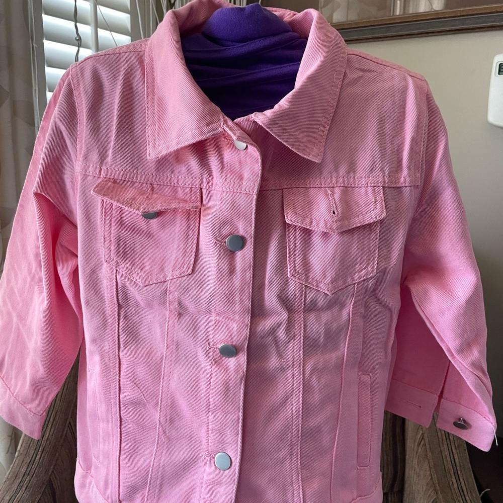 Pink Denim Jacket with Button-Front and Chest Pockets